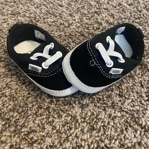 Vans crib shoes